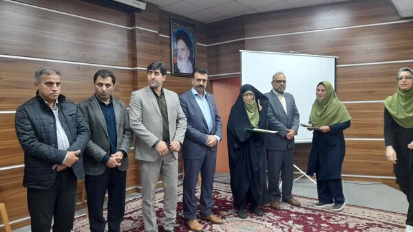 آیین گرامیداشت هفته پژوهش در شهرستان قائمشهر 
