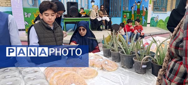 برپایی بازارچه در  دبستان امام جعفر صادق (ع) آشخانه