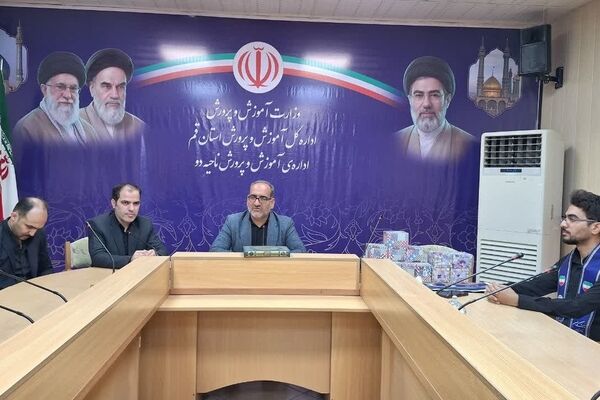 فعالیت خبرنگاری فرصتی ارزشمند برای تقویت مهارت های ارتباطی نوجوانان است