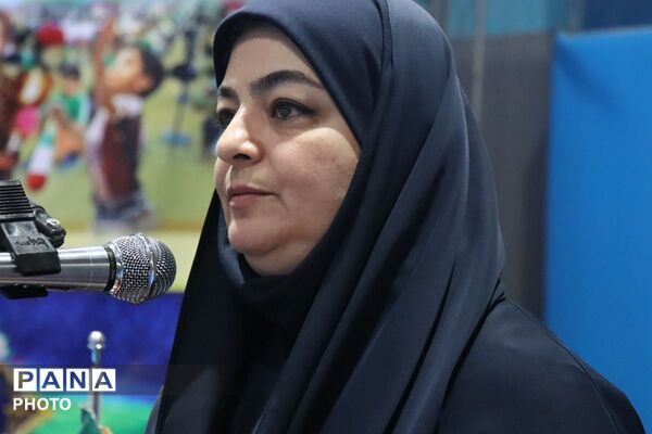 افتتاحیه طرح زمین های ورزشی در مدارس پاکدشت