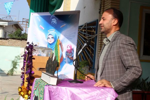 مشق همدلی در گلوگاه 