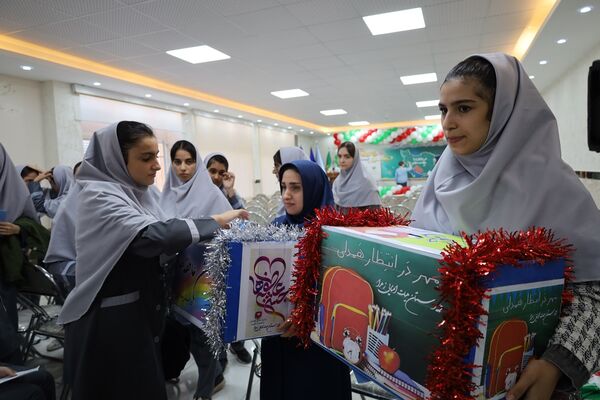 جشن عاطفه‌ها در آذربایجان غربی