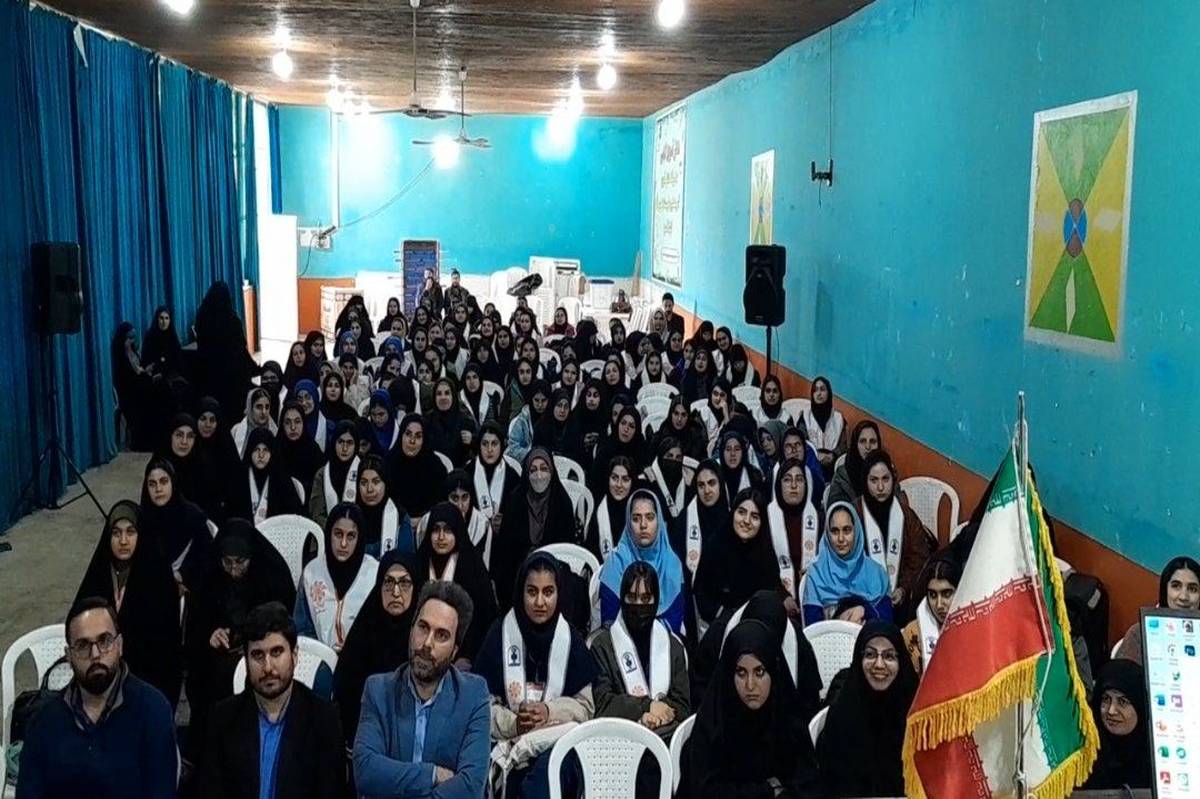 برگزاری همایش توجیهی و آموزشی همیاران مشاور گیلان در اردوگاه شهید مطهری فومن