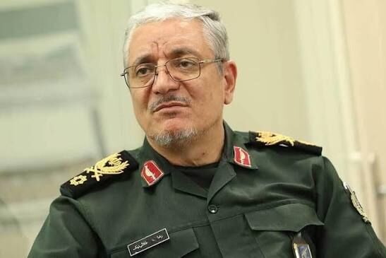 سخنگوی وزارت دفاع:صنعت نظامی ما بومی و مردمی است/ دشمن را از پشیمان خواهیم کرد