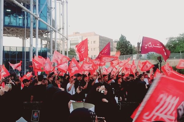 در قابِ «بچه‌محلِ آقا»؛ روایتی از شورِ بی‌پایانِ نسلِ جوان با اجرای نماهنگ های مصطفی قدمگاهی