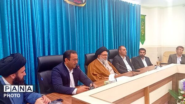 دیدار با نماینده ولی فقیه در استان 