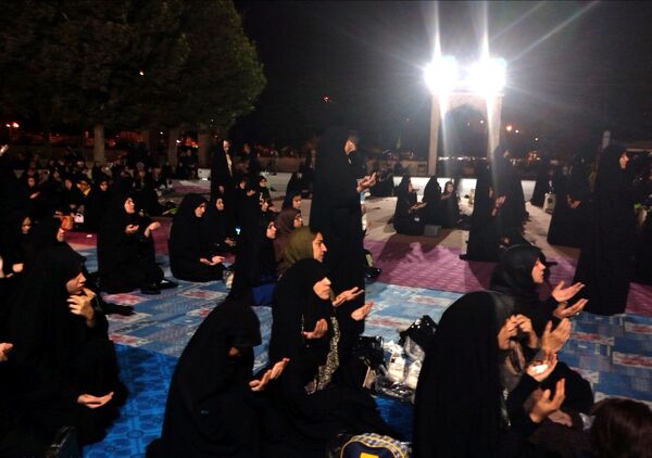 مراسم عزاداری سیدالشهدا در کنار مزار شهدای گمنام نیشابور
