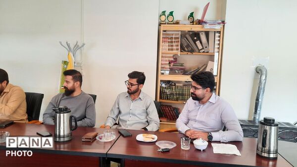 نشست هماهنگی «نوجوان مبارز» در سازمان دانش‌آموزی کهگیلویه و بویراحمد