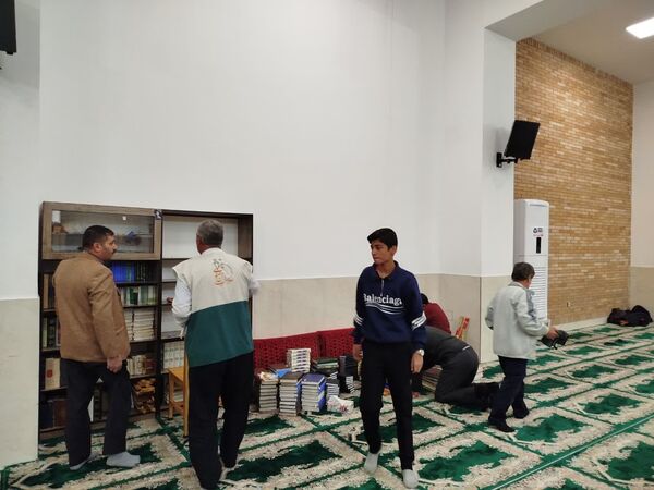 غبار روبی مسجد خاتم النبیین بیرجند به مناسبت فرا رسیدن ماه رمضان 