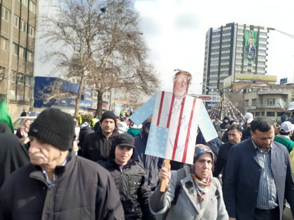 چهل و ششمین سالگرد پیروزی انقلاب اسلامی تجلّی اتّحاد و اقتدار ملّی 