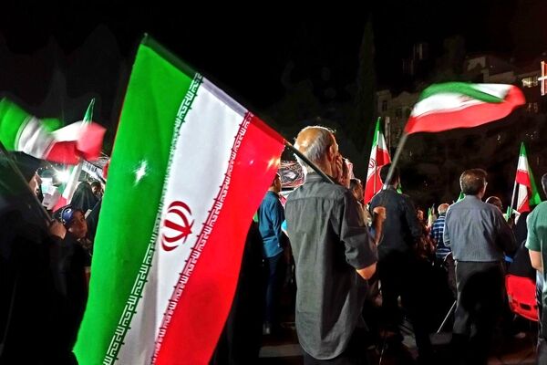 مهندس مؤمن؛ روایتی از زندگی شهید علیرضا زهدی از نگاه همسرش