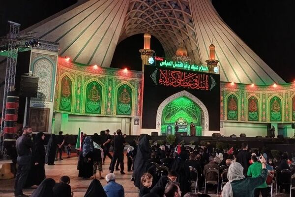 طنین کربلا در قلب تهران