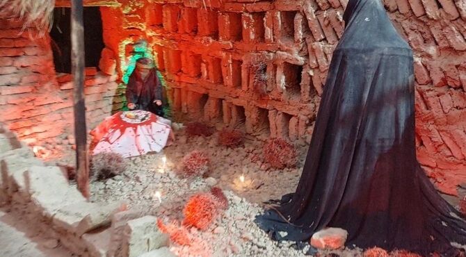 عبور از مسیر عشق، روایت جاری در رگ‌های چهل سقای  خمینی شهراصفهان