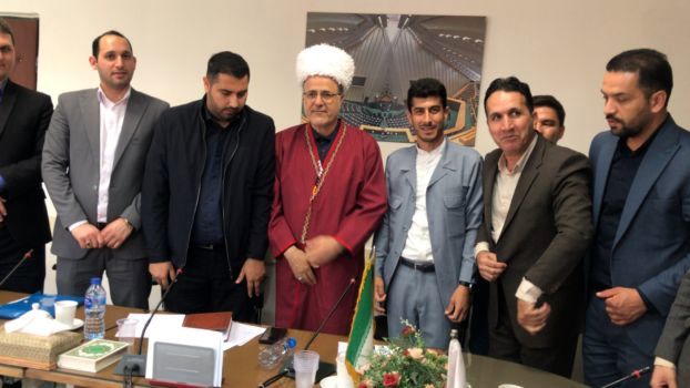 ‌گفت‌و‌گوی ‌معاون حقوقی و امور مجلس آموزش‌وپرورش با گروهی از معلمان جوان استان گلستان