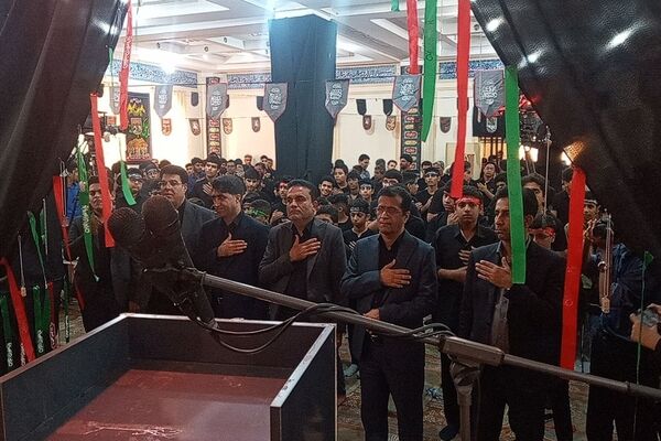 دانش‌آموزان هرمزگانی در مسیر خودسازی و تربیت عاشورایی هستند