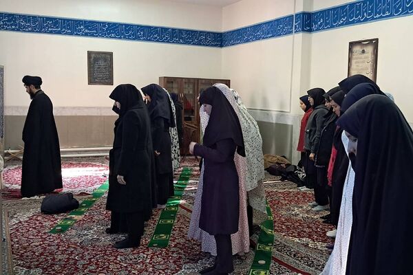 بازدید سرگروه کیفیت بخشی فعالیت‌های پرورشی از مدارس ناحیه 2 شهرری 