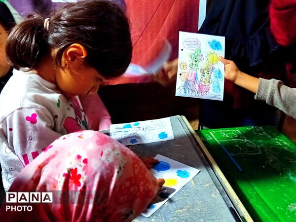 غرفه هایی در کناره های تجمعات شبانه کاشمر