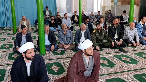 نماز عبادی سیاسی جمعه این هفته شهر سفیددشت 