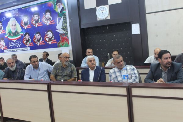 جلسه انتخاب هیأت مدیره حامیان پردیس دانشگاه تهران در گلوگاه 