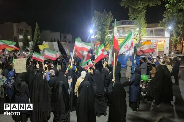 اندیشه، تجلیِ عشق و آمادگی؛ شب‌هایِ بیعت، نورِ امید در دلِ ایران