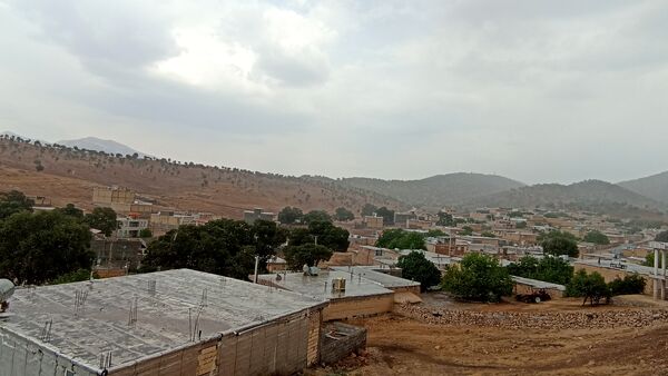 اولین بارش تابستانه در روستای کینک