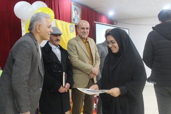 همایش گرامیداشت روز آموزش ابتدایی در گلوگاه