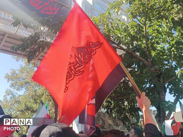 در پناه حرم، بدرقه‌ای میان عشق و شهادت 