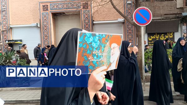 راهپیمایی یوم الله ۲۲ بهمن ماه امسال پررنگ تر از همیشه در شهر نیشابور 