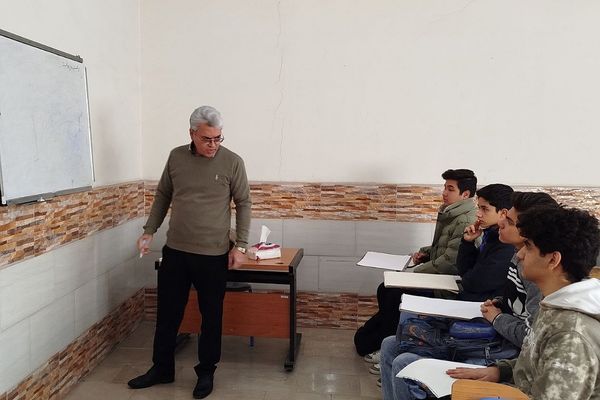 دومین مرحله از ارزیابی معلمان نمونه در ناحیه دو شهرری 