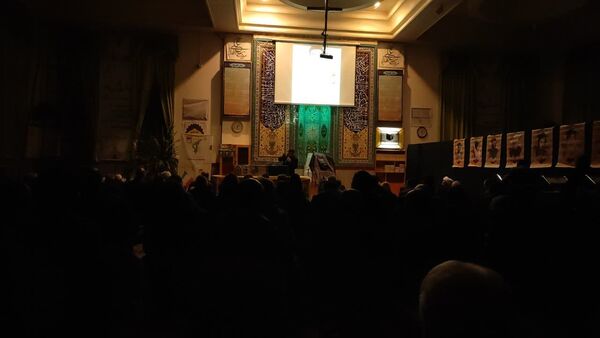  مراسم وداع با پیکر شهید جواد حسن زاده در مسجد امام علی(ع)