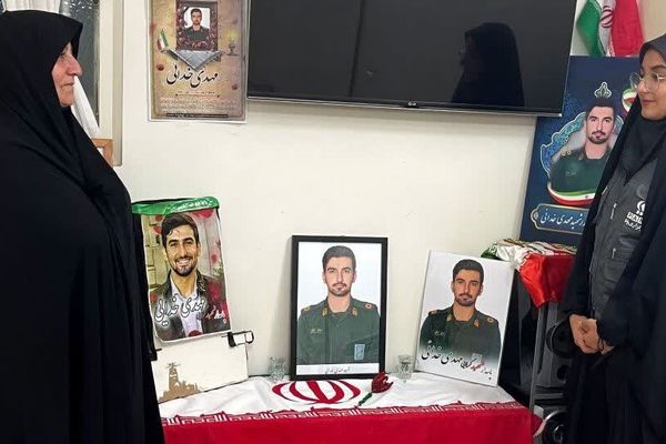 شهدا همواره زنده هستند