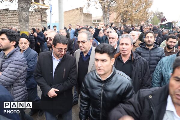 تشییع با شکوه چهار شهید وطن از دیار مرند با حضور مدیرکل آموزش و پرورش آذربایجان شرقی 