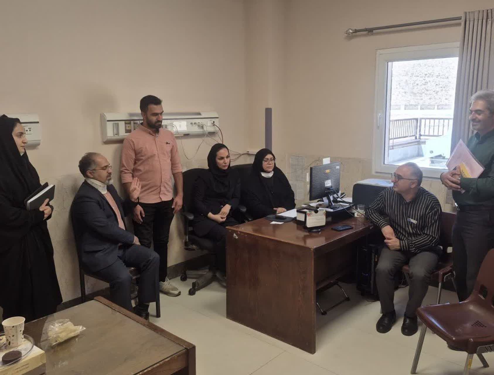 پاسخگویی مناسب و توجه به مطالبات  کارکنان از مؤلفه‌های مهم در بهبود عملکرد سازمانی است