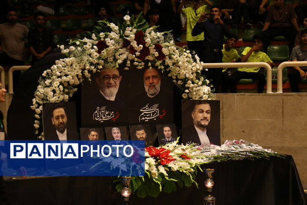 مشعل مسابقات کشوری ورزش دانش‌آموزی در تبریز روشن شد