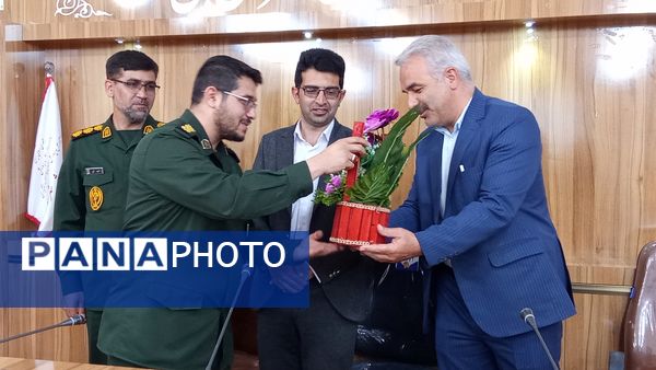 انتصاب فرمانده حوزه بسیج دانش‌آموزی حضرت ثارالله(ع) شهرستان بن 