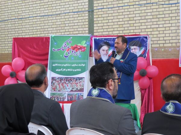 اردوی تمشک در بام و صفی آباد 