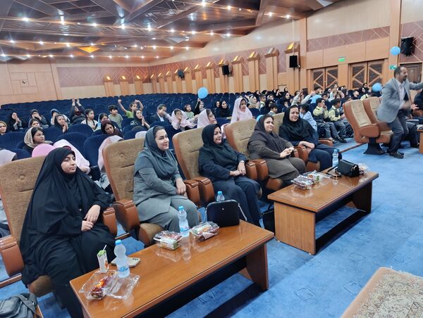 برگزاری جشن شکوفه ها در بجنورد