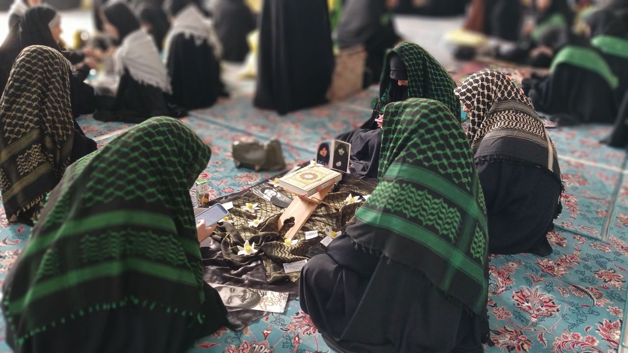 برگزاری اجتماع بزرگ حلقه صالحین در مصلی کرج 
