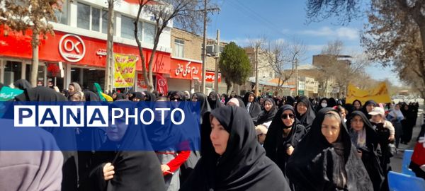 حضور پرشور مردم شهرستان سملقان در راهپیمایی روز قدس