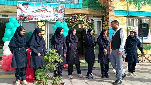 شادی و امید در جشن جوانه ها