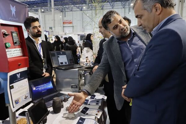 حال و هوای روز دوم نمایشگاه پژوهش و فناوری مشهد