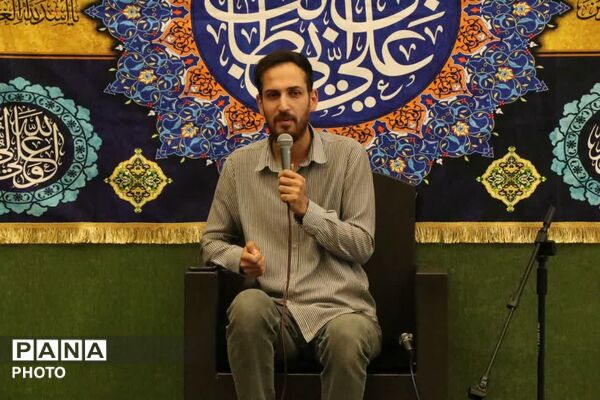 اختتامیه مسابقات مجازی دهه کرامت در البرز