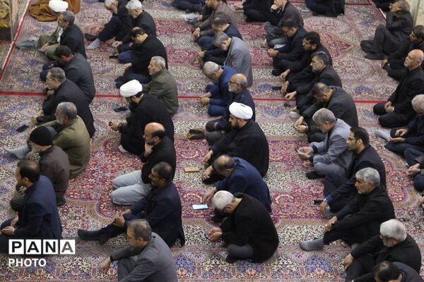 هفتمین روز بزرگداشت امام امت در مسجد روضه محمدیه یزد