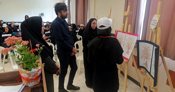 اختتامیه کانون یاریگران زندگی در دبیرستان ۱۵ خرداد 