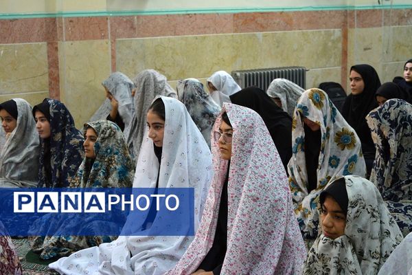 برگزاری مراسم مِهر با مُهر در بهارستان‌۲