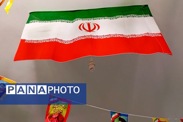 دهه فجر، جشن بصیرت و مقاومت؛ در دبیرستان حضرت معصومه (س) فیروزکوه