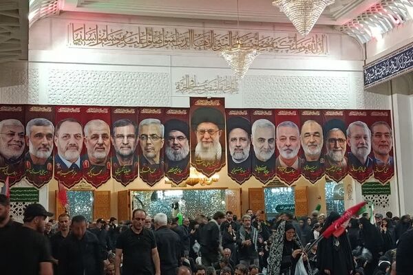 حضور گسترده مردم در جمکران و حرم مطهر برای بدرقه رهبر شهید
