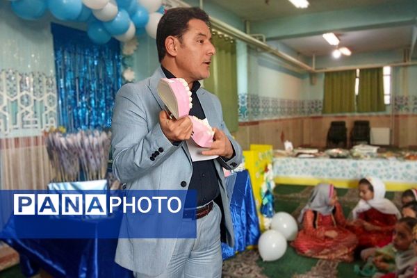  طرح مسواک‌زدن گروهی در دبستان شهدای معلم 