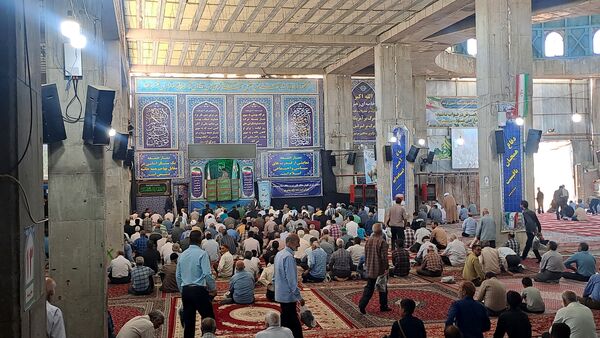 نماز جمعه در دهه سوم محرم در نیشابور