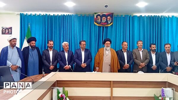 دیدار با نماینده ولی فقیه در استان 